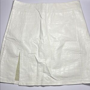 Shekou White Croc-Embossed Skirt Size Medium